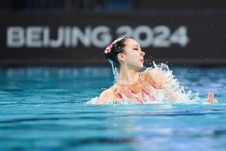 乐鱼（中国）体育官方网站-世界泳池竞技大赛，水中的速度与优雅