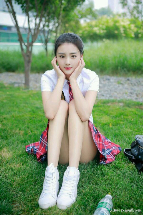 亚洲杯中国足球逆袭 球迷欢呼雀跃,中国 亚洲杯 足球