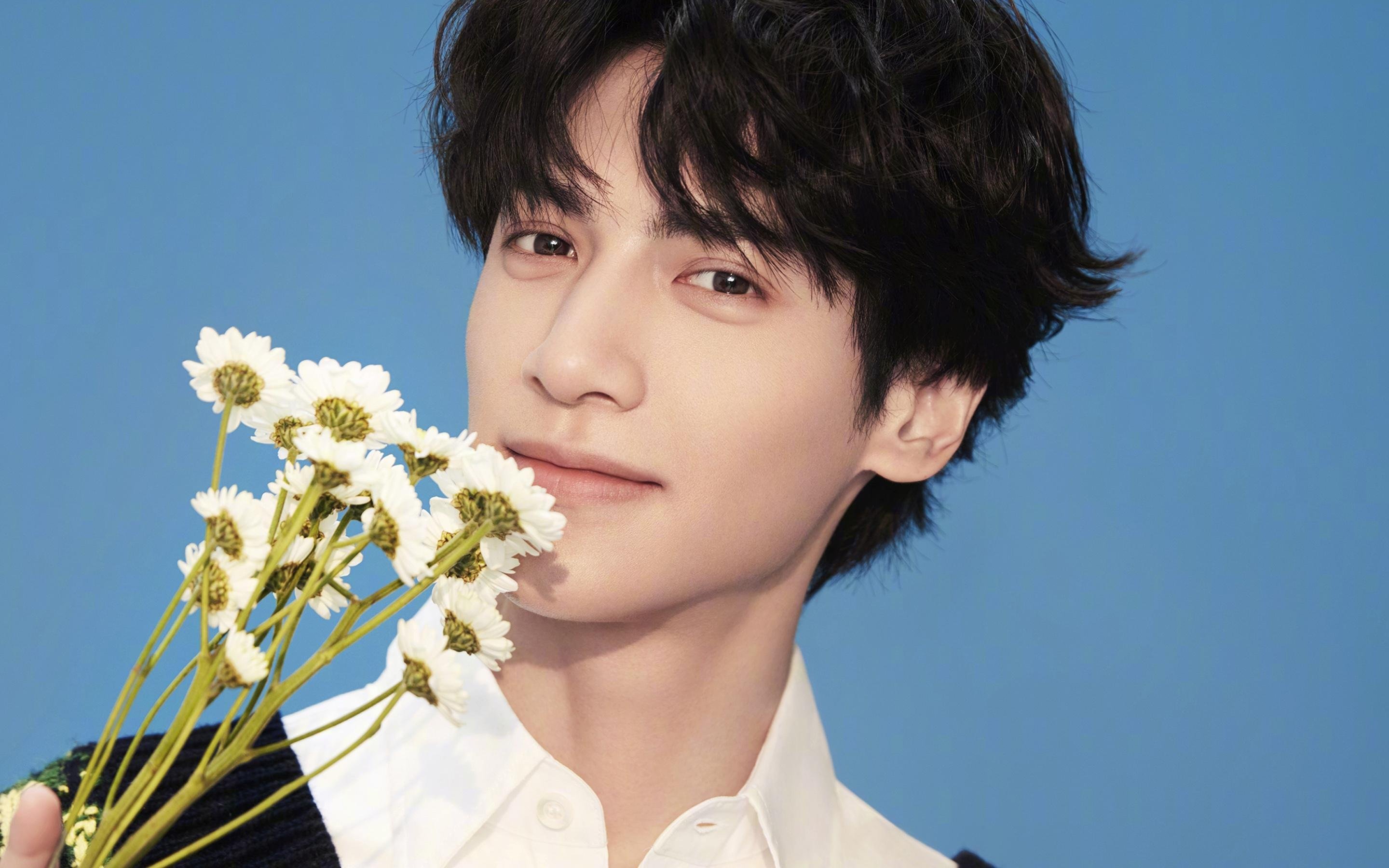 Leyu Sport登录入口-巴萨前场轮转创造空间破门良机，巴萨传进球门