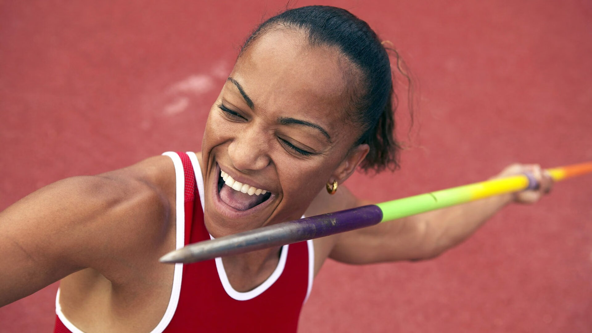 LeyuSports-_极光穿越跑：光影中追逐梦想_，极光的越野性能怎么样