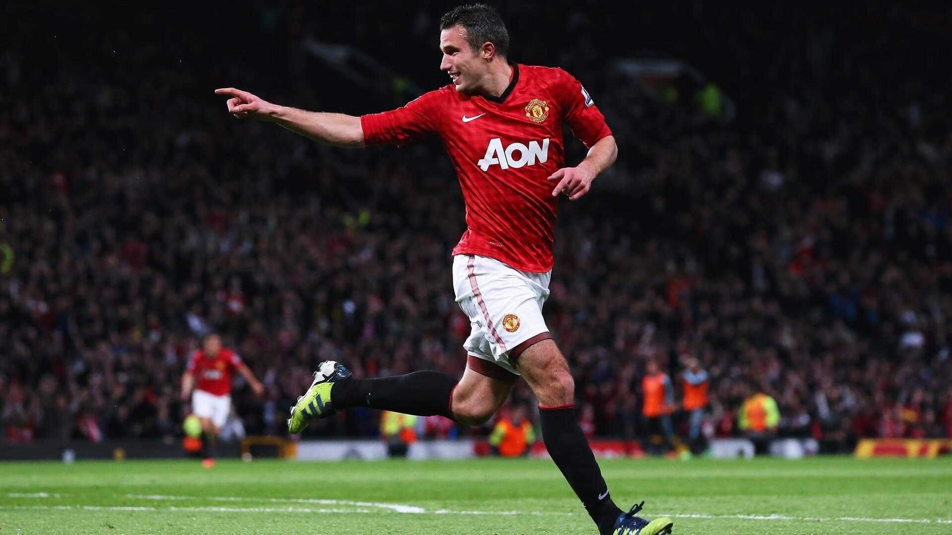 拜仁锋线新星崭露头角，未来已成焦点，拜仁阵型2021