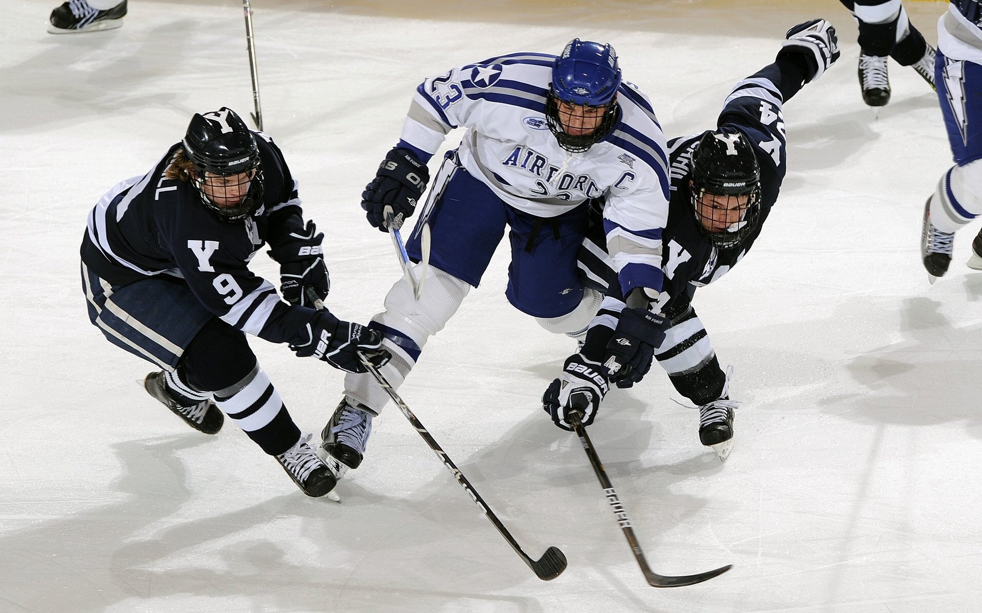 美国男足在巴黎奥运会上展示了高水平的比赛状态，美国男足进奥运会了吗